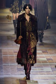 Lanvin Otoño-Invierno 2015/2016 Pilates Studio, Runway Trends, Fall 2015, Lanvin, Runway Fashion, Paris Fashion Week, Bohemian Style, Fashion Inspo Outfits, Christian Dior