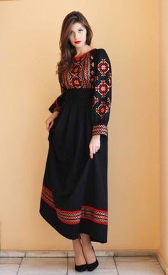 Ethno Style, Afghan Fashion, Afghan Clothes, Salwar Kamiz, Afghan Dresses, Folk Fashion, Abaya Fashion, Kurta Designs, Indian Designer Wear