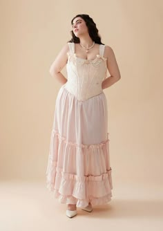 Curve & Plus Princess Cynthia Skirt Summer Wedding Gowns, Outfits Gorditas, Character Clothes, Hyper Feminine, Teacher Outfits Fall, Umbrella Skirt, Plus Size Corset, Water Drawing, Wool Clothing