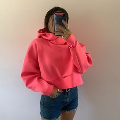 Nike Size Medium Neon Bright Pink Cropped Dri-Fit Workout Athletic Hoodie Women’s Sweatshirt Puffy Material Chunky Sweatshirt Athletic Hoodie, Tops Nike, Hoodie Women, Fit Workout, Nike Tops, Hoodie Sweatshirt, Bright Pink, Dri Fit, Hoodies Womens