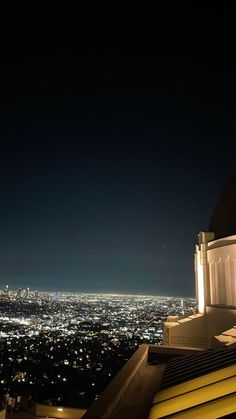 Griffith Observatory At Night, Griffin Observatory Los Angeles, Griffith Observatory Aesthetic, Observatory Aesthetic, Fallen Destiny, Griffin Observatory, Urban Background, La Aesthetic, City View Night