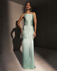 Charleston Dress, Ellie Saab, Satin Evening Dresses, Elegant Embroidery, Guest Attire, Evening Dress Fashion, Luxury Bridal, Glam Dresses, Silk Thread