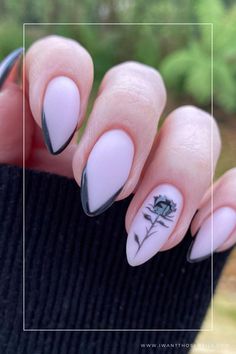 rose nails designs Black And Pink Floral Nails, Light Pink Nail Designs, Hoco Nails, Rose Patterns, Edgy Elegance, Light Pink Nails