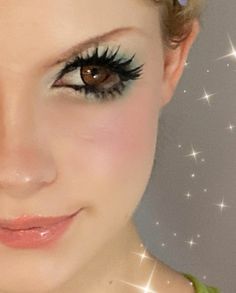 Big Eye Doll Makeup, Gyaru Lip Makeup, Makeup To Make Your Eyes Look Bigger, Subtle Gyaru Makeup, Bigger Eyes Makeup, Rockabilly Makeup, Y2k Makeup