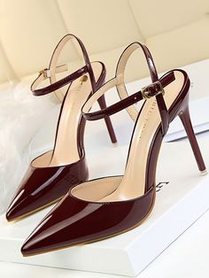 SkuCY-!153000MaterialArtificial Leather , PU FeaturePointed-Toe , Belt Buckle , Split-joint , Shiny OccasionEvening , Banquet , Urban , Party SeasonsSpring , Summer , Autumn TypeSandals , Pumps Heels HeightSuper High (8cm-up) ColorRED,GOLD,BLUE,WHITE,BLACK,SILVER,BRONZE,APRICOT,BURGUNDY,CHAMPAGNE,LIGHT PURPLESize34,35,36,37,38,39,40 Please consult the size chart we provide for this item's measurements to help you decide which size to buy.Please note: There may be 1-3cm differ due to manual measurement.CMINCHFoot LengthFoot Width34227.53522.57.736237.93723.58.138248.33924.58.540258.7 Luxury Burgundy Heels With 4-inch Heel, Elegant Luxury Burgundy Dress Shoes, Luxury Burgundy Semi-formal Dress Shoes, Luxury Burgundy 4-inch Heels, Luxury Burgundy Dress Shoes, Burgundy Dress Formal Shoes, Toe Belt, Urban Party, Office Shoes Women