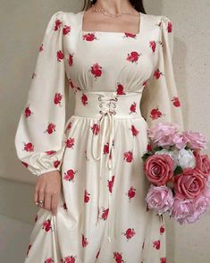 Satin Floral Dress, Islamic Fashion Dresses, Stylish Outfits Casual, Hijabista Fashion, Modest Dresses Fashion, Blouse Casual Fashion, Happy Clothes, Women Dresses Classy, Elegant Midi Dresses