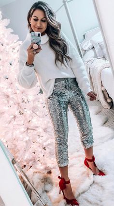 Sequins Pants Outfit, Party Outfit Winter, Xmas Party Outfits, Winter Birthday Outfit, Winter Party Outfit, Xmas Outfit, Simplicity Fashion, Casual Party Outfit