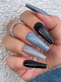 Grey Acrylic Nails, Simple Fall Nails, Black Acrylic Nails, Gray Nails, Coffin Nails Designs, Fancy Nails, Minimalist Nails, Pretty Acrylic Nails, Short Acrylic Nails