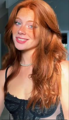 Red Hairstyle, Pretty Red Hair, Hair Styles Long Hair, Natural Red Hair, Pretty Redhead, Ginger Women