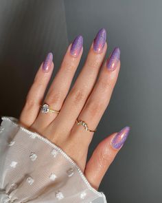 Elegant Purple Nails, Sparkly Summer Nails, Purple Nail Art Ideas, Purple Sparkly Nails, Sparkly Nail Designs, Purple And Pink Nails, Purple And Silver Nails, Lavender And Lilac, Light Purple Nails