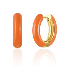 PRICES MAY VARY. Orange Hoop Earrings - These orange huggie earrings are suitable for and women, they are the subtle statement you never knew you needed until now. Each huggie hoops is dipped in a layer of 18K gold—one half is finished with a bright hot pink enamel coating for a unique juxtaposition. Wear these orange colorful hoop earrings alone or pair them with other gold-dipped goodies like our Mini Huggie Hoops. Orange Enamel Earrings - These small orange huggie earrings are crafted with hy Christmas Jewelry Gift, Gold Huggie Earrings, Orange Earrings, Hoop Earrings Gold, Sparkly Earrings, Earrings Christmas, Pink Enamel, Colorful Jewelry, Christmas Gift Jewelry