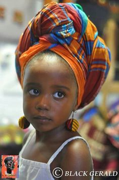 Oh my goodness... HOW CUTE IS THIS CHILD????!!!! Kids Head, Hair Wraps, African Beauty, African Inspired, Black Kids, African Women