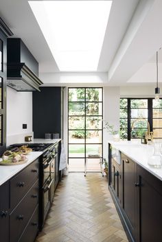 the kitchen is clean and ready to be used as an appliance for cooking