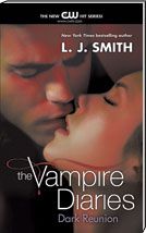 the vampire's dares book cover with a man and woman kissing each other