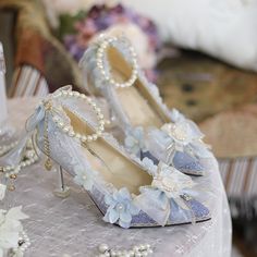 Sky Blue Heels, Princess High Heels, Blue High Heels, Dream Dresses, Blue Heels, Pretty Clothes, Top Floral, Dream Shoes, Aesthetic Room