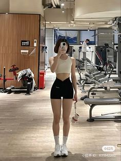 50 Kg Girl, Chinese Body Type, Body Goals Hourglass Outfits Kpop, Douyin Body Type, Korean Workout Outfit, Hour Glass Body Shapes Women, Kpop Idol Body Type, Korean Fit Body Goals, Workingout Motivation