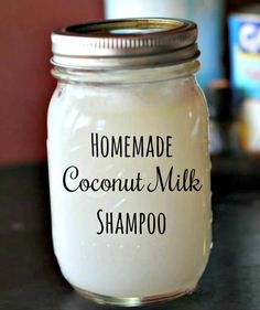 Make Shampoo, How To Make Shampoo, Shampoo Diy, Homemade Coconut Milk, Coffee Facial, Coconut Milk Shampoo, Herbal Shampoo, Homemade Shampoo, Wash Hair