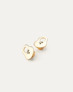 The Instant Lift Earring Backs were designed to lift up droopy earlobes. Use these universal earring backs with your fave hoops, studs or drop earrings. Jb Logo, Logo Face, Instant Lifts, Heavy Earrings, Jenny Bird, Earring Post, Bag Icon, Virtual Fashion, Puffy Heart