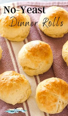 no yeast easy dinner rolls with text overlay