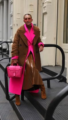 Fuchsia Pink Sweater Outfit, Hot Pink Outfit Winter, Hot Pink Brown Outfit, Brown And Fuschia Outfit, Pink And Brown Outfit Winter, Fuschia Boots Outfit, Hot Pink And Brown Outfit, Brown Color Block Outfit, Fuchsia Bag Outfit