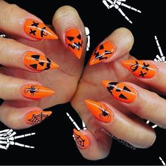 Almond Shaped Halloween Nail Designs, Easy Halloween Nails Design, Cartoon Nails, Pumpkin Queen, Spooktacular Halloween