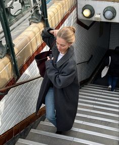 Cecilie Moosgaard, Vinter Mode Outfits, Skandinavian Fashion, Uni Outfits, Paris Mode, Winter Fits, Looks Chic