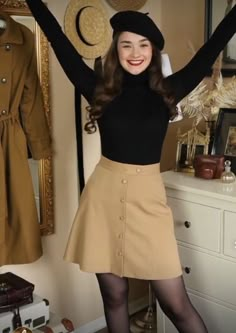 Modern Vintage Outfits, Winter Midi Skirt, Winter Midi Skirt Outfit, Midi Skirt Outfit Ideas, Skirt Outfit Ideas, Trends 2025, Academia Outfits, Midi Skirt Outfit, Old Fashion Dresses