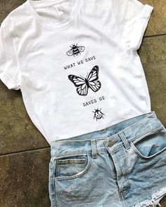 Shirt Design Aesthetic, Cute Shirt Designs, Nature Shirts, Aesthetic T Shirts, Dress Sketches, Shirt Print Design, Aesthetic Shirts, Design Aesthetic, Aesthetic Design