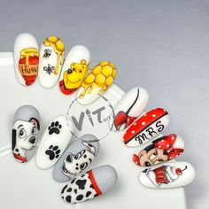 Disney nails art Different Disney Character Nails, Disney Nails Art, Disney Themed Nails, Cartoon Nail Art, Fruit Nail Designs, Disney Acrylic Nails, Set Nails, Mickey Nails