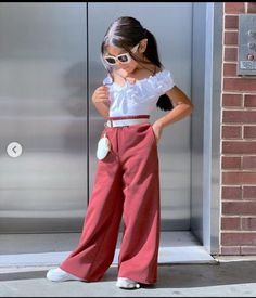 Mode Batik, Kids Formal, Body Con Dress Outfit, Chic Dress Classy, Old Outfits, Paisley Fashion, Pants Women Fashion, Toddler Girl Style, Girly Fashion