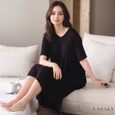 Lasaky - Solid Color V-neck Padded Nightgown with Cool and Breathable Thin Short Sleeves and Loose Fit Long Nightdress Long Nightdress, Satin Long Sleeve, Brown Outfit, Neck Bodycon Dress, Home Dress, Elegant Red, Cover Up Dress, Olivia Mark, Types Of Collars