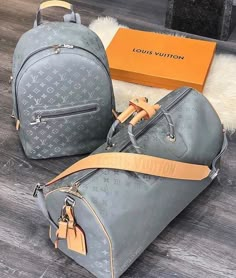 Louis Vuitton Duffle Bag, Travel Bag Set, Louis Vuitton Travel Bags, Louis Vuitton Travel, Luxury Bags Collection