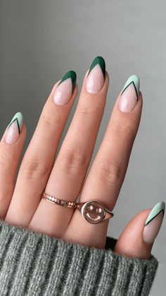 15 Green French Manicure Ideas You'll Want to Show Your Nail Tech Nails For March, St Patricks Day Nails, Ootd Instagram, Green Nail Designs, Tip Nails, Nail Designs Spring, Cute Nail Designs, French Tip Nails, Manicure E Pedicure