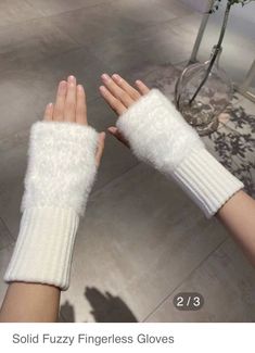 Clothe Shop, Fingerless Mittens Knit, Gloves Aesthetic, Half Finger Gloves, The Mitten, Warmest Winter Gloves, Cold Weather Gloves, Wool Gloves, Finger Gloves