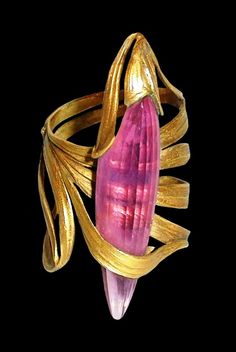 Tourmaline ring by Georges de Ribaucourt, 1902. Art Nouveau Jewelry, Tourmaline Ring, Deco Jewelry, Sea Glass Jewelry, Art Deco Jewelry, Vintage Jewellery