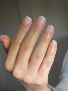 Classy Short Nails, French Manicure Short Nails, Short Gel Nails, Colorful Nails, Nails 2024