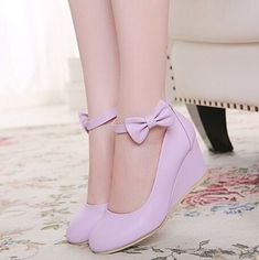 Pretty Shoes Flat, Sepatu Pump, Low Wedge Heels, Wedge Wedding Shoes, Fashion Shoes Heels, Cute Shoes Heels, Kawaii Shoes, Shoes Outfit Fashion, Wedding Shoes Heels