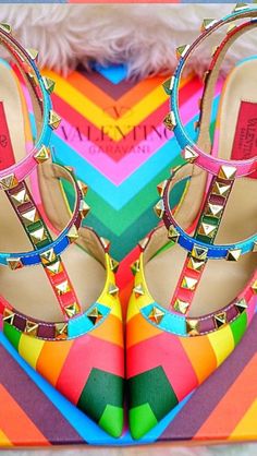 Valentino | SS 2015 | cynthia reccord Shoe Ideas, Retro Mode, Valentino Shoes, All About Shoes, Shoe Closet