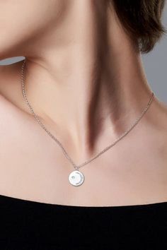 LOVCIA Moissanite Round Pendant Necklace Urban Jewelry, Blue Moissanite, Weekend Outfits, Moissanite Necklace, Round Pendant Necklace, Moon Pendant Necklace, Fish Tanks, Moissanite Earrings, Girls Jewelry