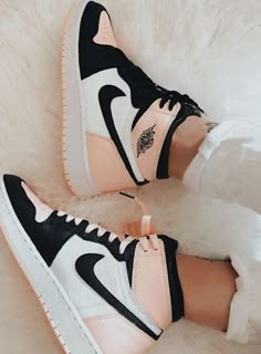 White Nike Shoes, Preppy Shoes