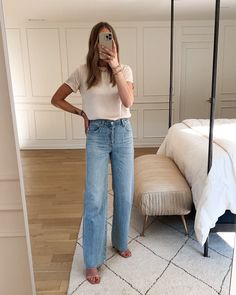 Wide Leg Jeans Outfit Fall, Jackson Instagram, Business Casual Jeans, Wide Leg Jeans Outfit, Jeans Outfit Fall, Fits Aesthetic, Fashion Jackson, Fall Jeans, Fall Denim