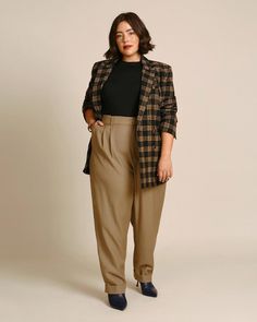 Job Interview Outfits, Plus-koon Muoti, Plus Size Capsule Wardrobe, Job Interview Outfit, Interview Outfits Women, Capsule Wardrobe Women, Interview Outfits, Professional Outfits Women