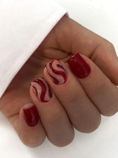 Short Nail Designs Maroon, Red And Gold Nails Short, Maroon Nails With Gold, Short Burgundy Nails, Ring Dunk, Maroon Nail Designs, Short Red Nails, Aggie Ring