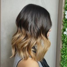 Ombre Hair Dye Ombre On Brunette Hair, Ombré Hair Brown, Carefree Hairstyles, Ombre Hair Dye, Natural Ombre Hair, Blended Ombre, Dyed Hair Ombre, Blonde Ends, Natural Ombre