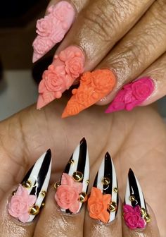 Eccentric Nails, Competition Nails, Rave Nails, Black Gel Nails, Hot Nail Designs, Crazy Nail Art, Nail Time, Glow Nails, Glamorous Nails