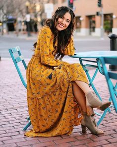 Couture Dior, Boho Mode, Mode Boho, Modesty Fashion, Brunch Outfit, Maxi Skirts, Long Sleeve Maxi, Boho Stil, Hippie Chic