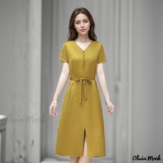 Olivia Mark - Sophisticated Chiffon Maxi Dress for Formal Occasions Chiffon Long Dress, Dance Skirt, Chiffon Maxi, Chiffon Maxi Dress, Pleated Midi Skirt, Casual Skirt, Yellow Dress, Formal Occasion, Timeless Beauty