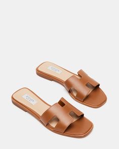 Steve Madden Sandals Outfit, Style Manifestation, Manifestation 2024, Paris Outfit Ideas, Summer Shoe, Steve Madden Sandals, Sandals Outfit, Tan Sandals, Paris Outfits