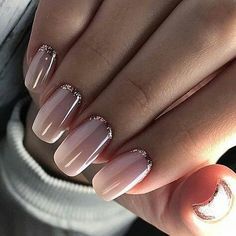 These nail designs are as easy as they are adorable Stars Nails, Light Colored Nails, Nagellack Trends, Light Nails, Smink Inspiration, Her Nails, Makijaż Smokey Eye, Pink Nail Polish, Bride Nails