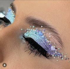 Pastel Rhinestone Makeup, Formal Makeup Looks, Sleepover Makeup, Glitter Holiday Makeup, Mermaid Inspired Makeup, Edc Makeup, Lilac Makeup, Ballerina Bride, Neutral Lip